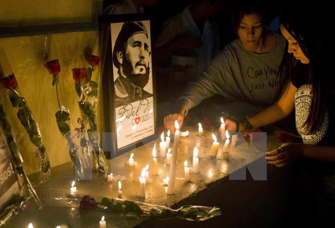 Tổng thống Iran ca ngợi Fidel Castro là nhân vật kiệt xuất