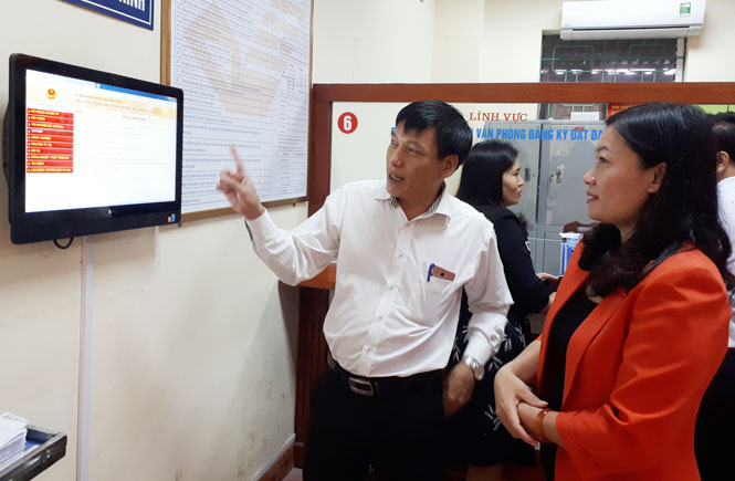Giám sát công tác cải cách hành chính tại Phú Lương 