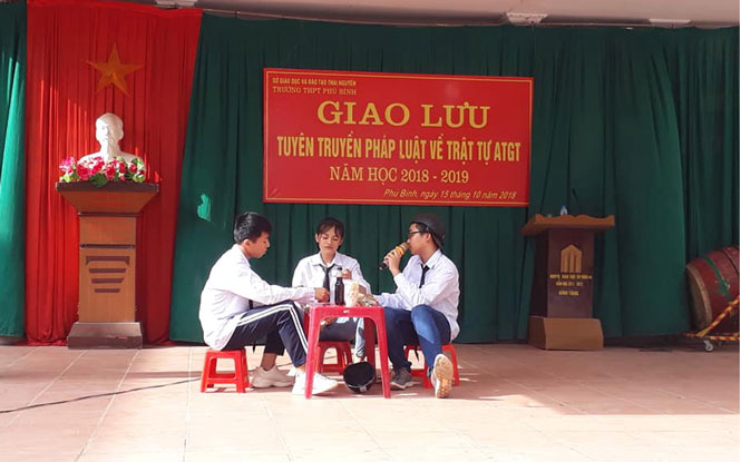 Tuyên truyền Luật Giao thông cho hơn 1.600 người 