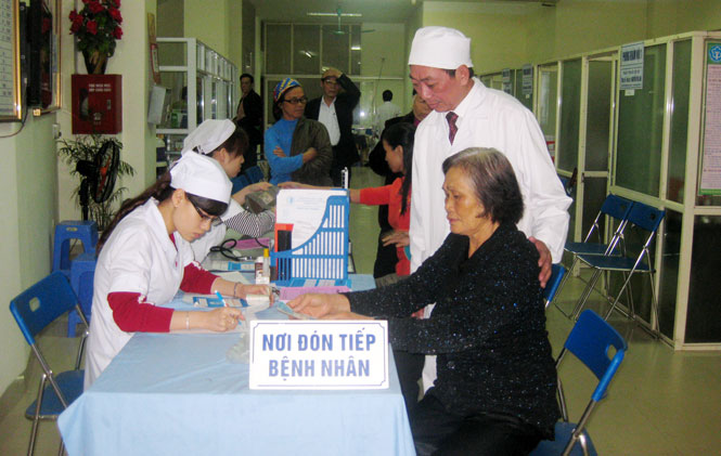 Quan tâm phát triển đội ngũ bác sĩ 