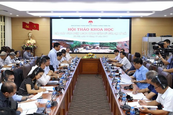 Tăng cường ứng dụng công nghệ trong phòng chống lũ quét, sạt lở đất
