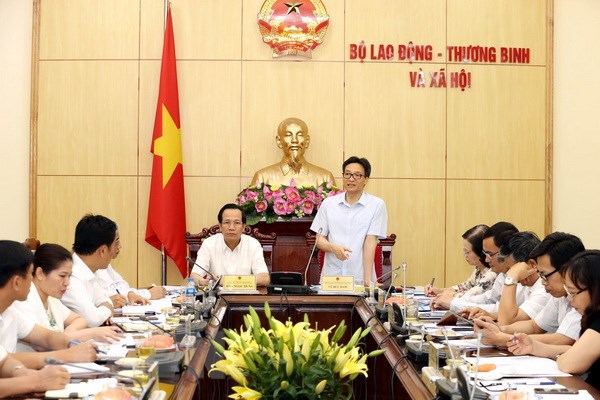 Đẩy mạnh việc thực hiện quy chế dân chủ ở cơ sở theo ba cấp độ