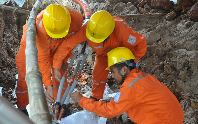 Đảm bảo nguồn điện ổn định tại các khu, cụm công nghiệp 