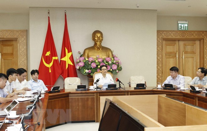 Phó Thủ tướng: Chấn chỉnh tình trạng bán thuốc không theo đơn