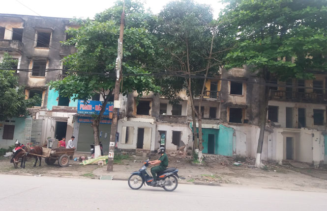 Người dân đồng thuận di dời khỏi khu chung cư xuống cấp 