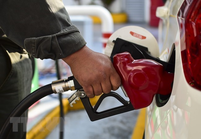 Thị trường dầu khởi sắc sau hội nghị thượng đỉnh Mỹ-Triều