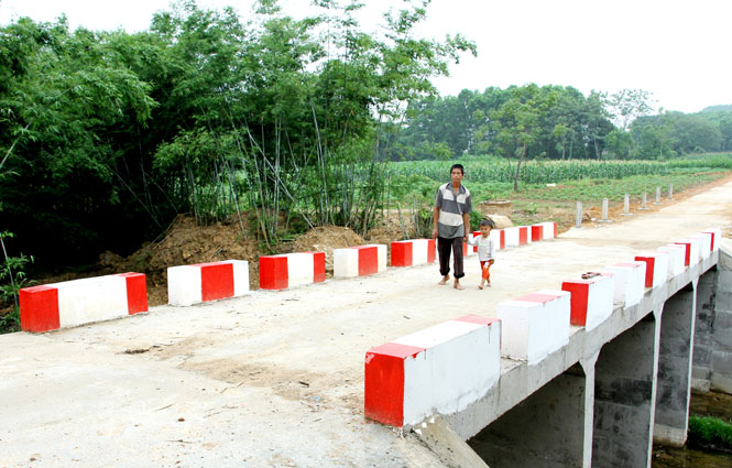 Nhịp cầu nối những bờ vui (Kỳ III) 