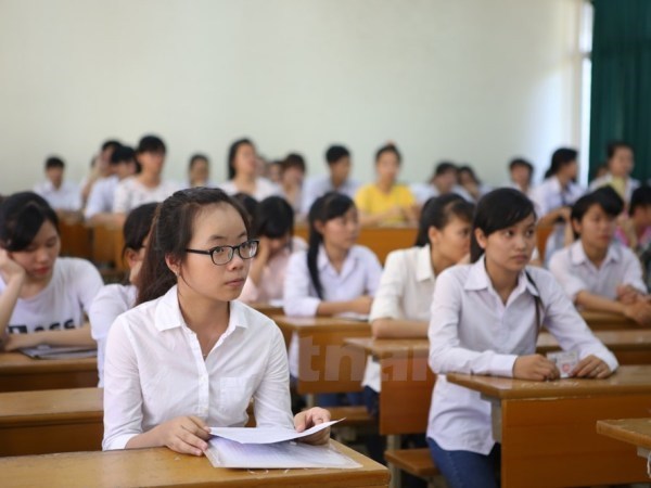 Đắk Nông yêu cầu dừng thu tiền hỗ trợ thi THPT quốc gia sai quy định