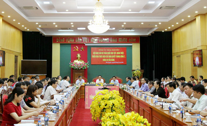 Nỗ lực hành động đưa nghị quyết của Đảng vào cuộc sống 