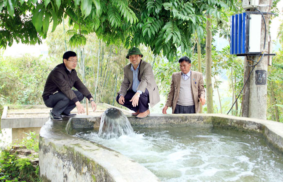 Khẩn trương xuống đồng gieo cấy vụ xuân