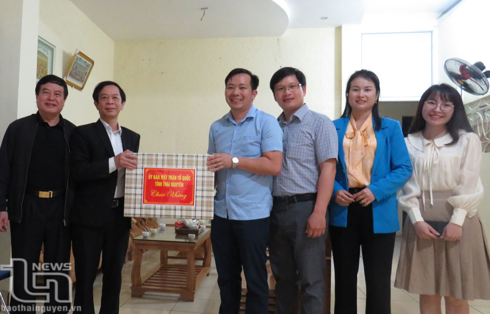 Chúc mừng các chức sắc tôn giáo nhân dịp Lễ Phục sinh