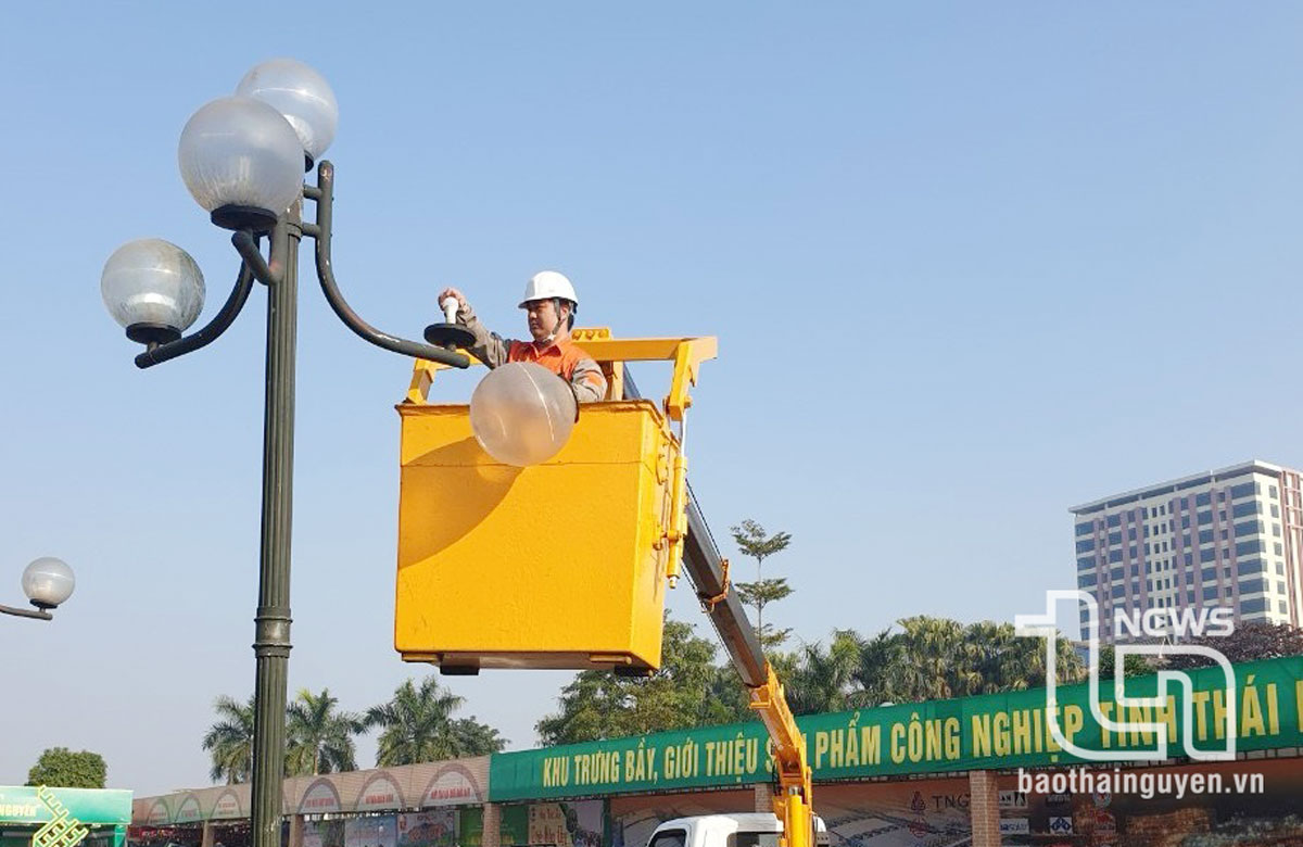 Không để lãng phí điện chiếu sáng công cộng