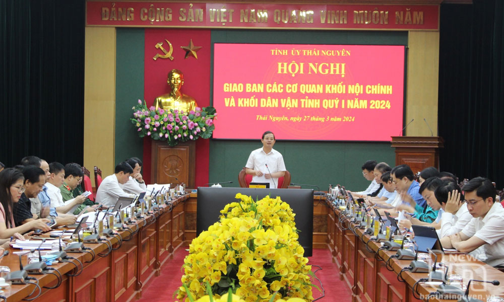 Tiếp tục nâng cao hiệu quả công tác nội chính, dân vận