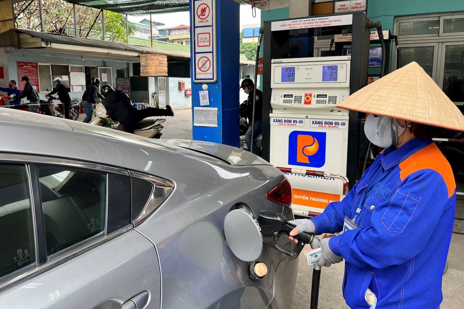 99,94% cửa hàng xăng dầu phát hành hóa đơn điện tử từng lần bán