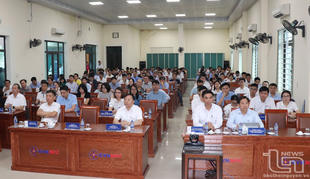 Kêu gọi doanh nghiệp chung tay tiết kiệm điện