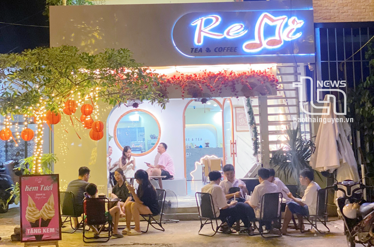 Kinh doanh dịch vụ ăn uống theo trào lưu: Cơ hội và rủi ro