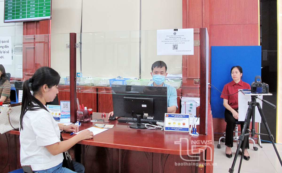 Xử lý nghiêm hành vi gian dối trong cấp, đổi giấy phép lái xe