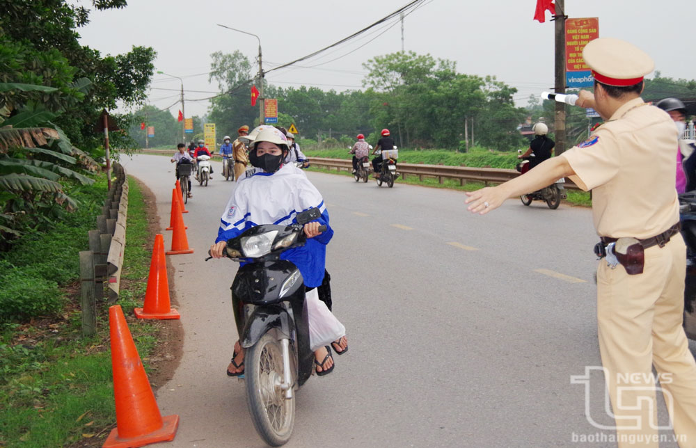 Ra quân cao điểm bảo đảm an toàn giao thông dịp nghỉ Lễ và du lịch hè 2024
