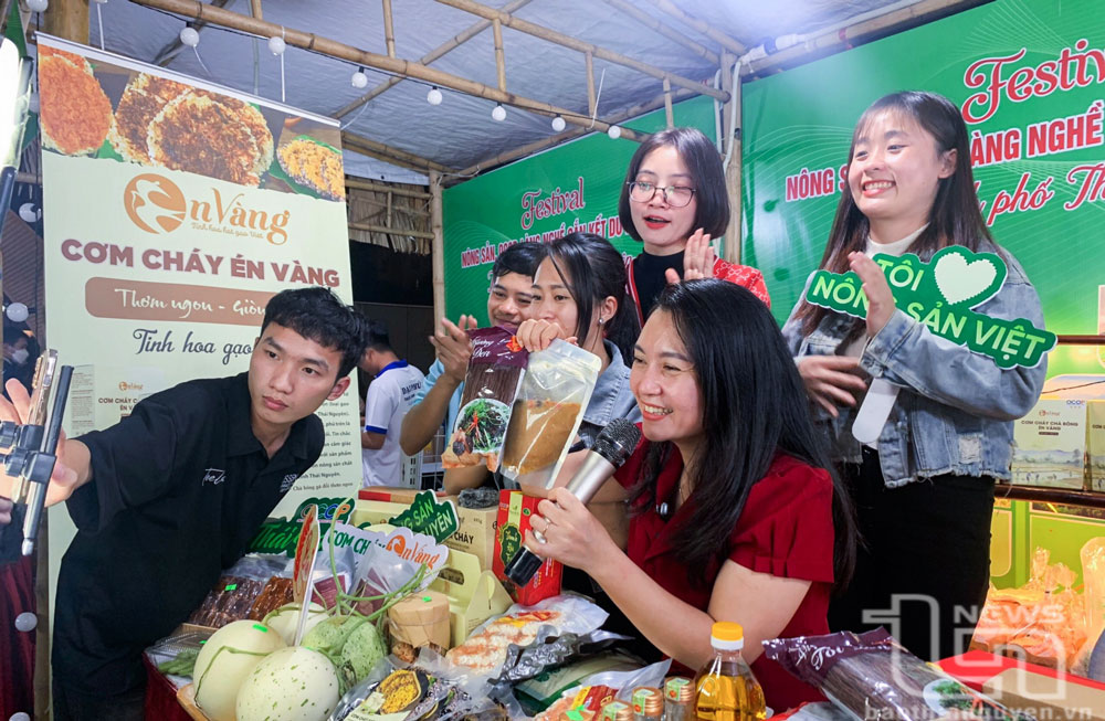 Đồng hành với phụ nữ tham gia kinh tế số