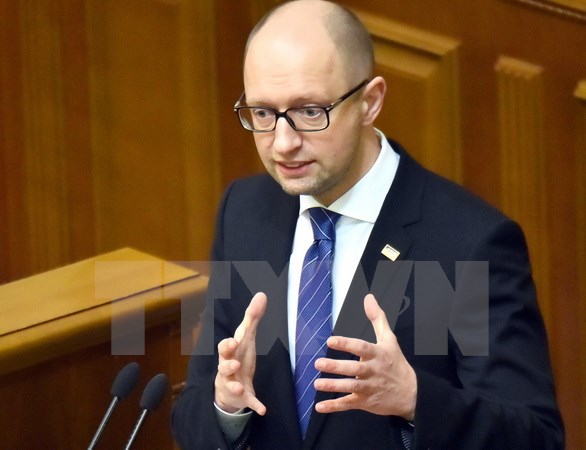 Nhiễu loạn tin về khả năng Thủ tướng Ukraine Yatsenyuk từ chức