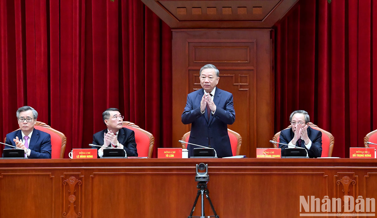 Làm tốt công tác tham mưu xây dựng bộ máy tinh gọn, hiệu năng, hiệu lực, hiệu quả