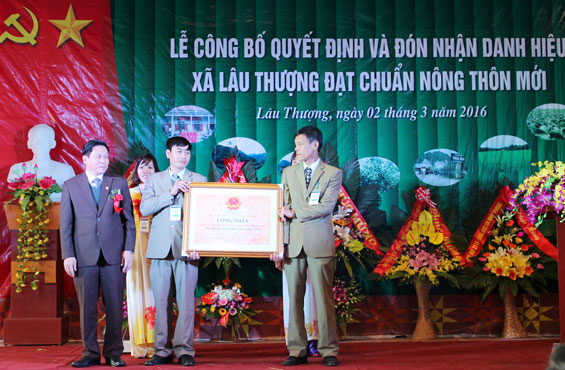 Lâu Thượng: Đón Bằng công nhận đạt chuẩn Nông thôn mới