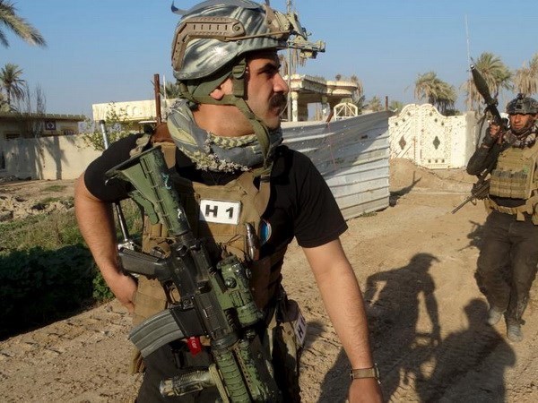 Quân đội Iraq tấn công IS, sơ tán 10.000 người tới nơi an toàn