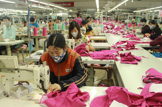 Giải quyết việc làm cho người lao động