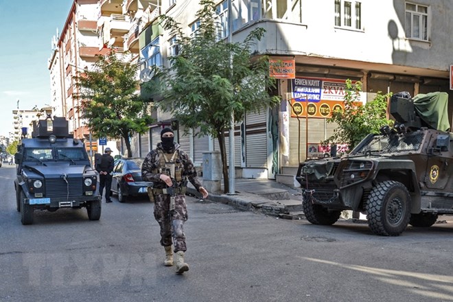 Thổ Nhĩ Kỳ bắt giữ 70 sỹ quan quân đội liên quan đến đảo chính