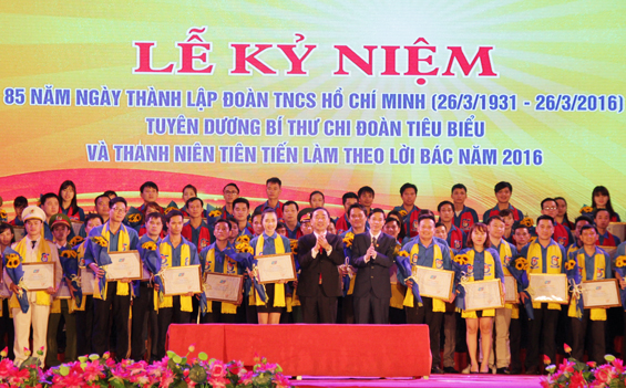 Tỉnh đoàn Thái Nguyên: Đón nhận Cờ thi đua của Chính phủ và tuyên dương 85 cán bộ, đoàn viên tiêu biểu cấp tỉnh