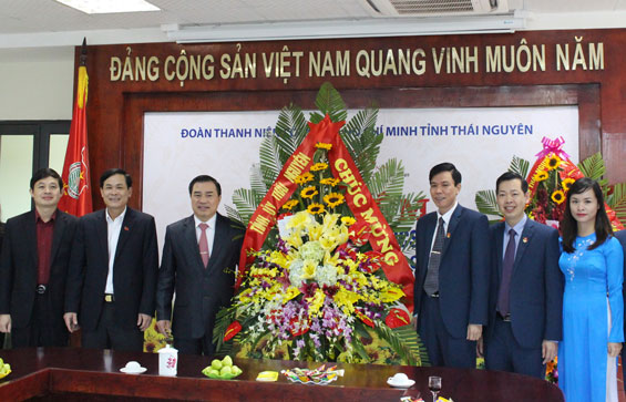 Lãnh đạo tỉnh chúc mừng nhân Kỷ niệm 85 năm Ngày thành lập Đoàn