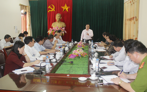 Kiểm tra công tác chuẩn bị bầu cử