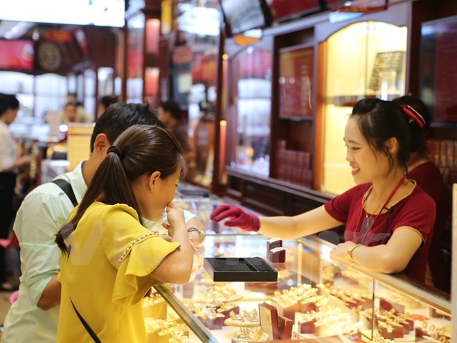 Giá vàng SJC đồng loạt tăng mạnh trong phiên mở cửa đầu năm mới