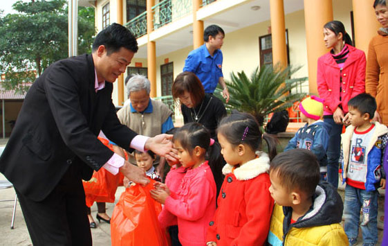 Chương trình “Tết sum vầy”
