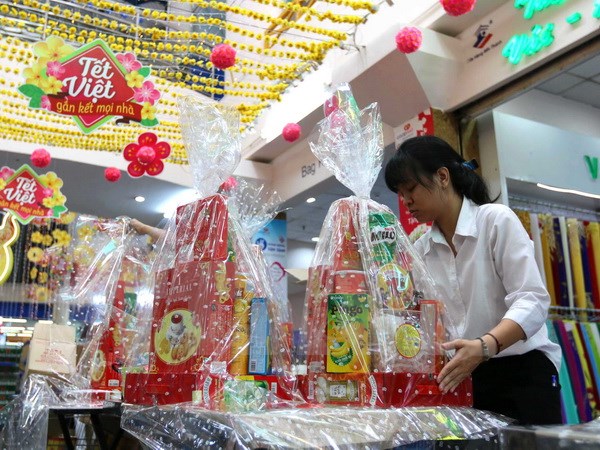 30 ​doanh nghiệp nhận giải Thương hiệu Việt được yêu thích nhất 2016