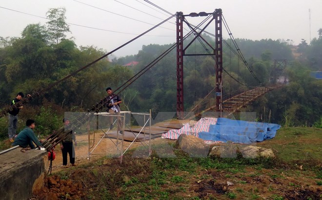 Tuyên Quang: Khẩn trương khắc phục sự cố đứt cáp cầu treo Bình Yên