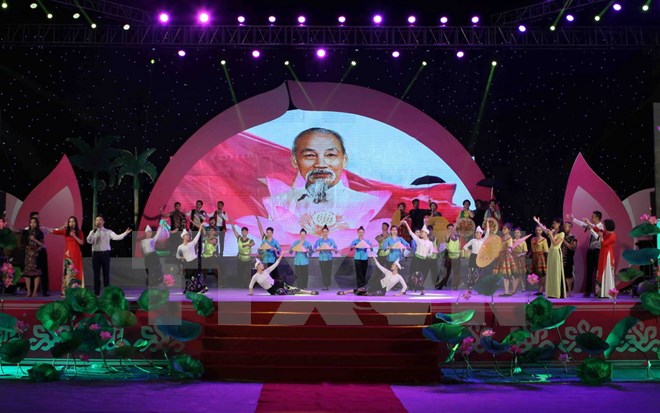 Chương trình nghệ thuật “Hồ Chí Minh - Người là niềm tin tất thắng