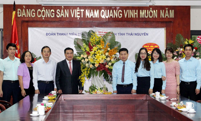 Lãnh đạo tỉnh chúc mừng Nhân kỷ niệm 87 năm Ngày thành lập Đoàn 