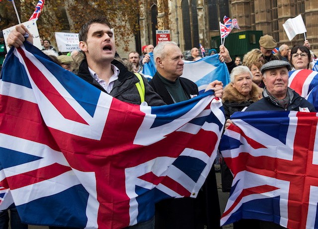 Anh: 54% số người được hỏi ủng hộ ở lại Liên minh châu Âu