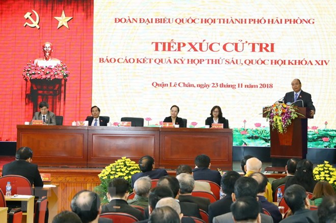 Thủ tướng Nguyễn Xuân Phúc tiếp xúc cử tri tại Hải Phòng