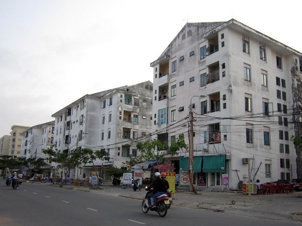 Tăng hơn 5% so với cùng kỳ, thu ngân sách vượt mốc 300.000 tỷ đồng