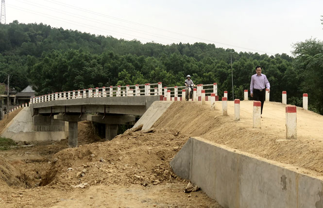 Động Đạt xây dựng 3 tuyến đường liên xã 