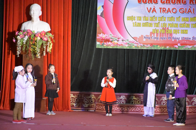 Nâng cao kiến thức dinh dưỡng, tăng cường thể lực cho trẻ em 