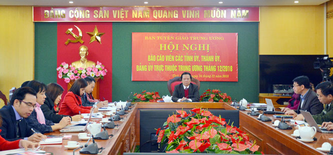 Tập trung tuyên truyền các thành tựu kinh tế - xã hội