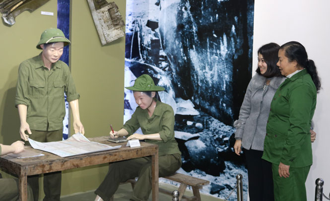 Khúc quân hành trên đất thép 