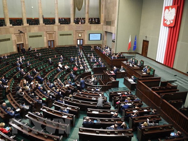 EU hối thúc giải quyết vấn đề về cải tổ tư pháp tại Ba Lan