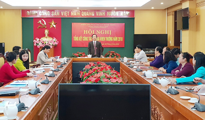 Khối thi đua các cơ quan Đảng Tỉnh: Đề nghị khen thưởng 05 đơn vị có thành tích xuất sắc trong công tác năm 2018 