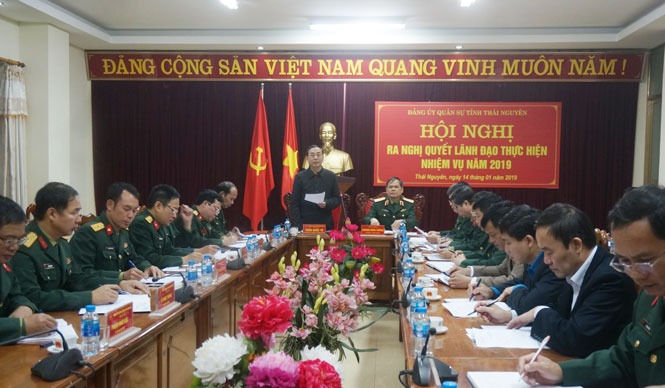 Xây dựng quân sự, quốc phòng địa phương vững mạnh toàn diện 