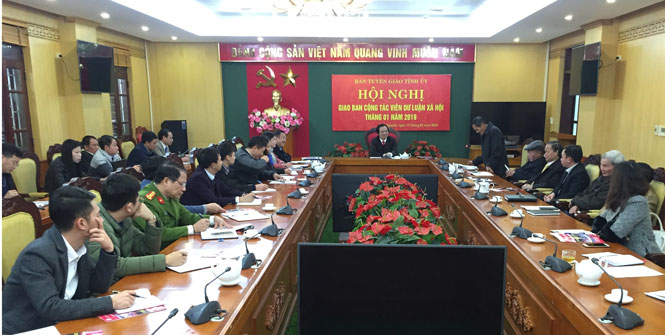 Tuyên truyền để nhân dân vui Tết, đón Xuân an toàn, tiết kiệm 