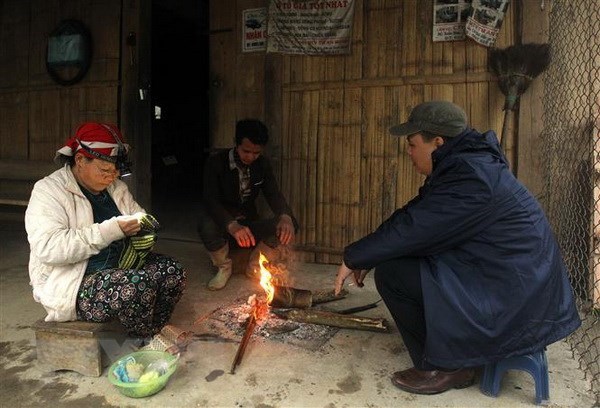 Bắc Bộ trời rét, vùng núi cao dưới 7 độ C, Trung Bộ có nơi mưa to